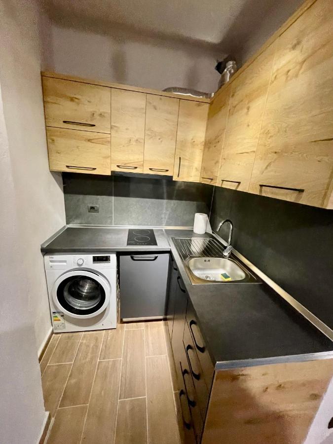 Keon Superb Studio Apartament Τίρανα Εξωτερικό φωτογραφία