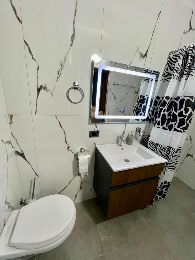 Keon Superb Studio Apartament Τίρανα Εξωτερικό φωτογραφία